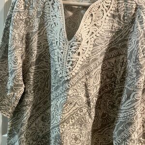 Jones New York Ladies Paisley Lace Tunic Top